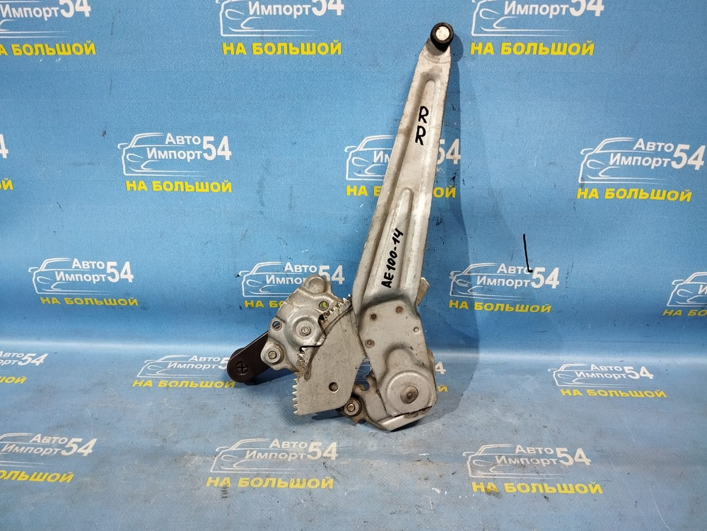 Стеклоподъемник задний правый TOYOTA SPRINTER 1993