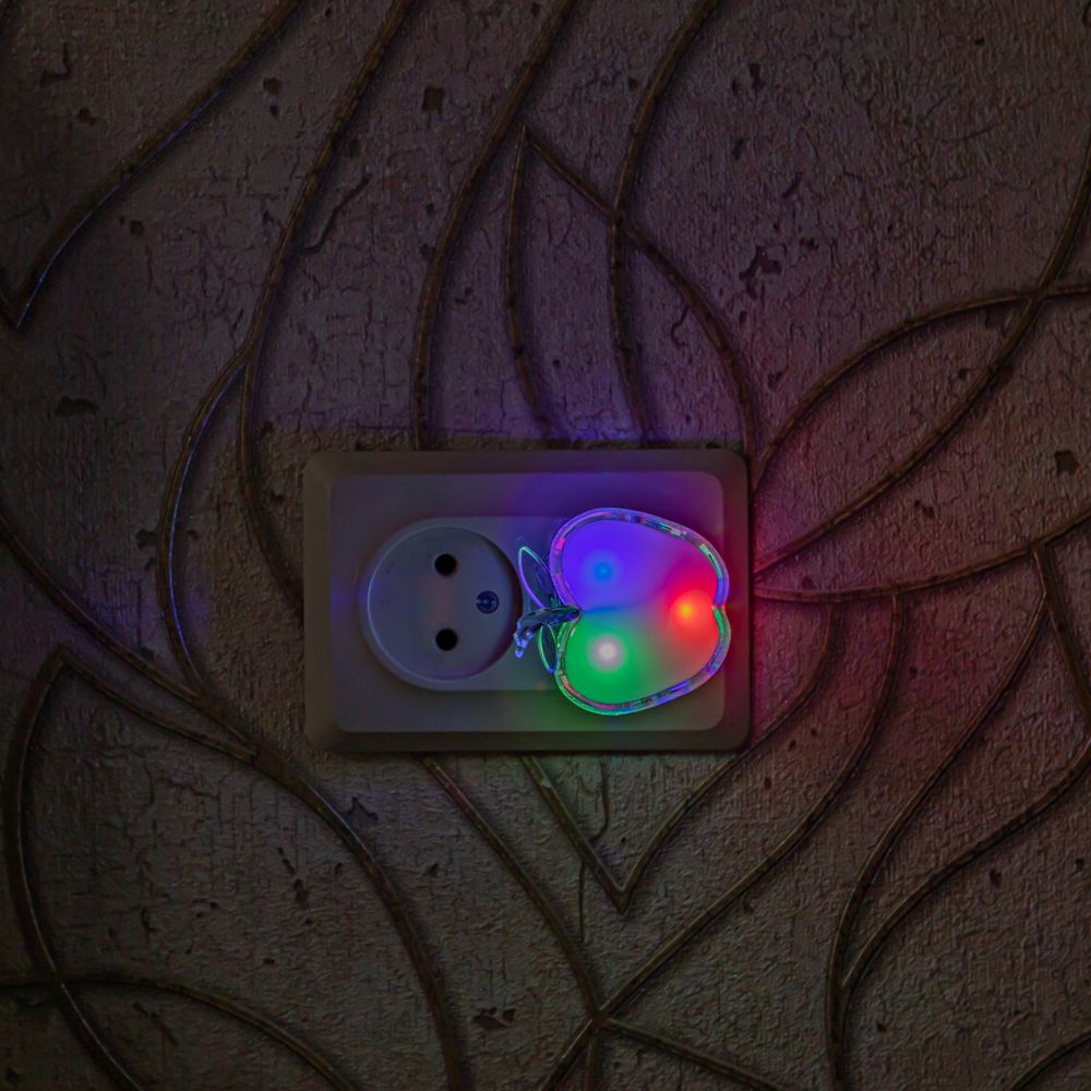 DTL-308-Яблоко-RGB-3LED-0.5W Светильник-ночник. Без выключателя. Блистер