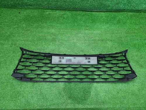 Решетка бампера Mitsubishi Pajero Sport 3 (15-21)