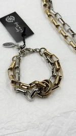 Браслет двойная цепь из звеньев скрепок с шайбой, оттенок золото и серебро