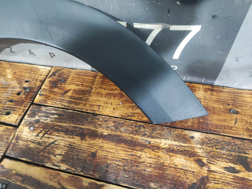 Накладка двери задней левой Jetour Dashing 22-нв Б/У Оригинал F165500150CA