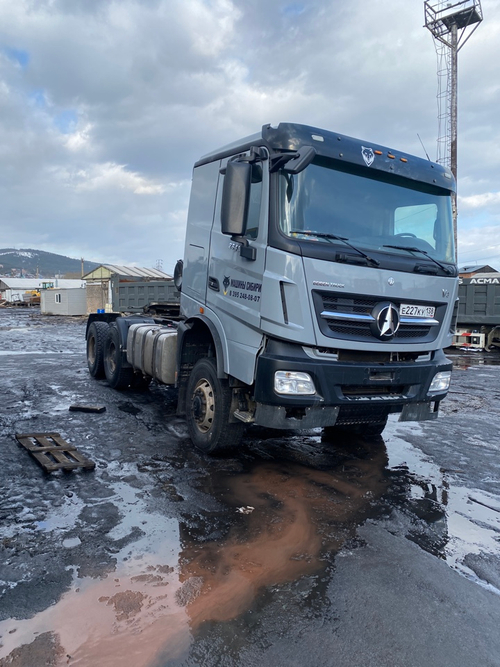 BEIBEN ND* 6x6 Седельный тягач ND4250FD5J7Z22 (Дизельный, 11,6 л, 423 л.с., МТ)