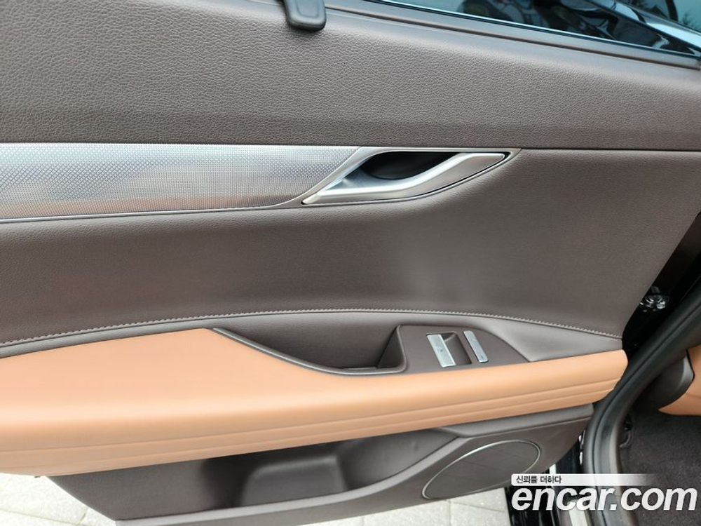 Genesis G80 (RG3) Бензин 2.5 Turbo 2WD (04.2021)