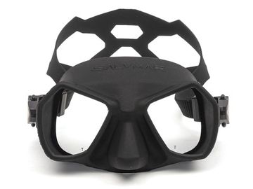 Маска Salvimar Hathor черная