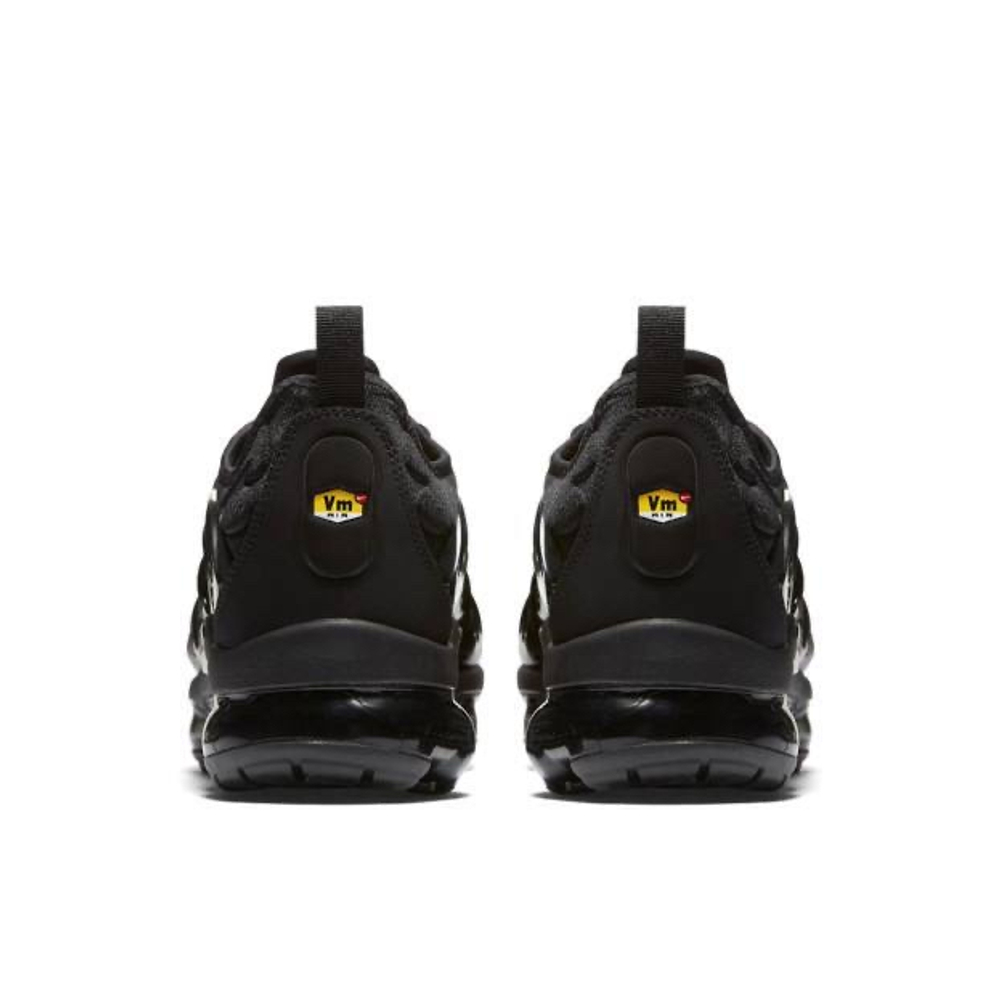 Nike Air VaporMax Plus Triple Black