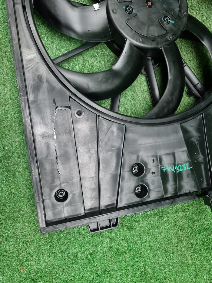 Диффузор с вентилятором Zeekr 001 (2021-н.в.)