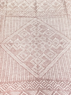 Оренбургский пуховый платок-паутинка А100-06 магнолия