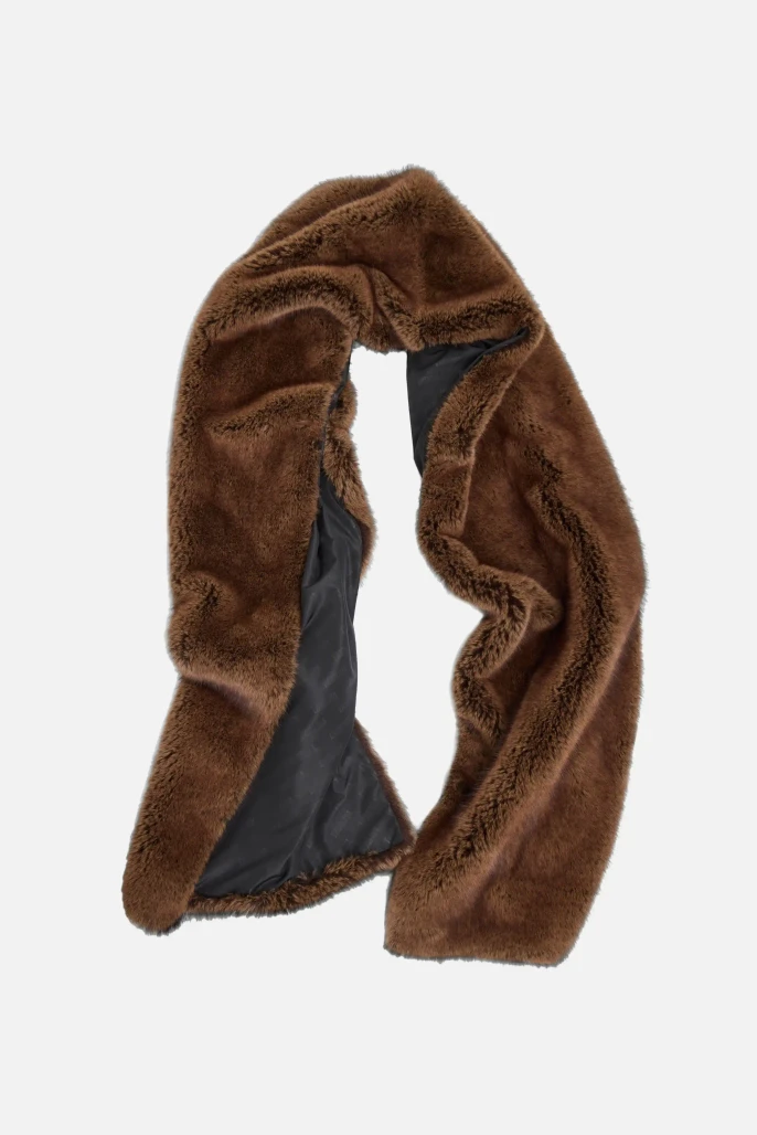 Шарф из экомеха светло-коричневый