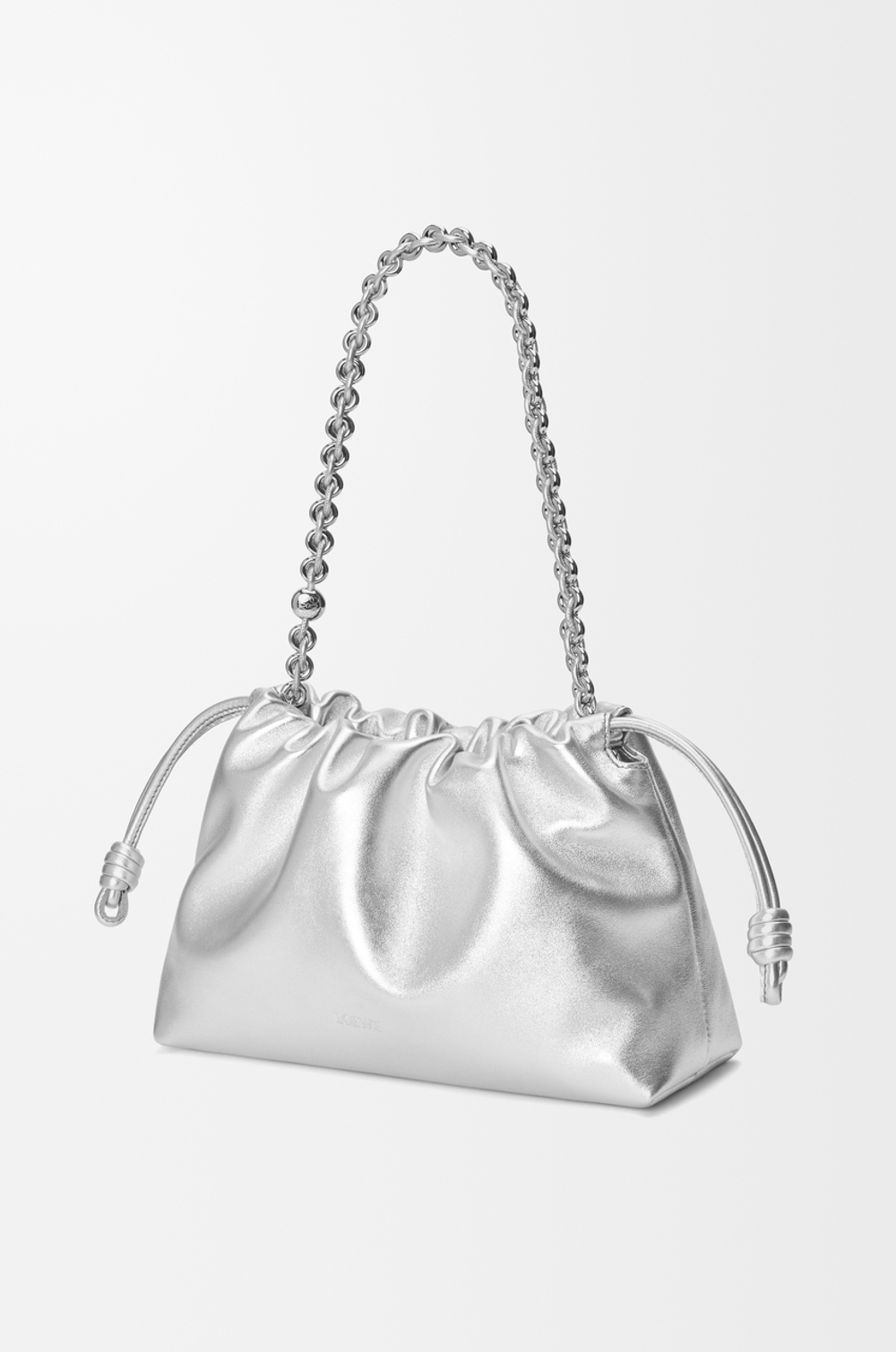 Loewe Средняя сумка-клатч Flamenco из ламинированной овечьей кожи, серебряный
