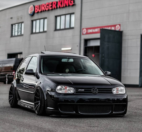 Обвес R32 Volkswagen Golf 4