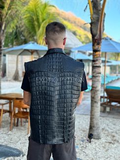 Мужской жилет из кожи крокодила JT-127