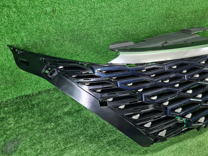 Решетка радиатора Omoda C5 (2022-н.в.)