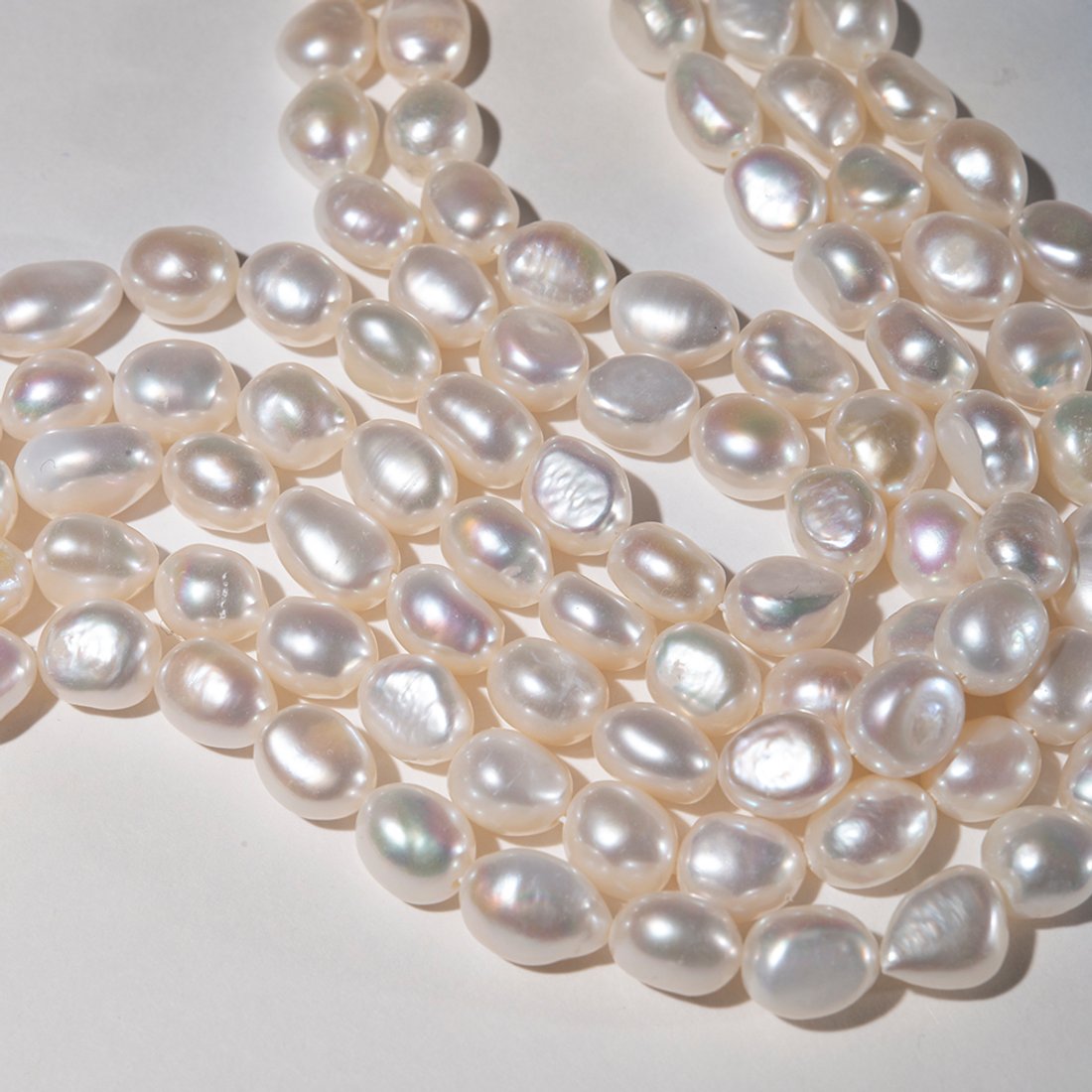 Жемчуг культивированный фриформ, белый, 7-8*9-11мм