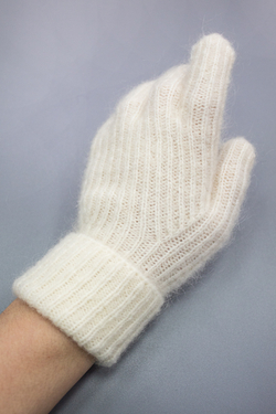 Перчатки ПЧ229-02 экрю