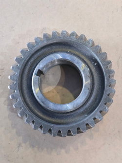 Шестерня КПП ЯМЗ-239 2-й передачи вала вторичного 38 зубьев АВТОДИЗЕЛЬ