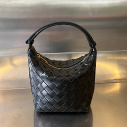 Bottega Veneta Candy Wallace 17 cm