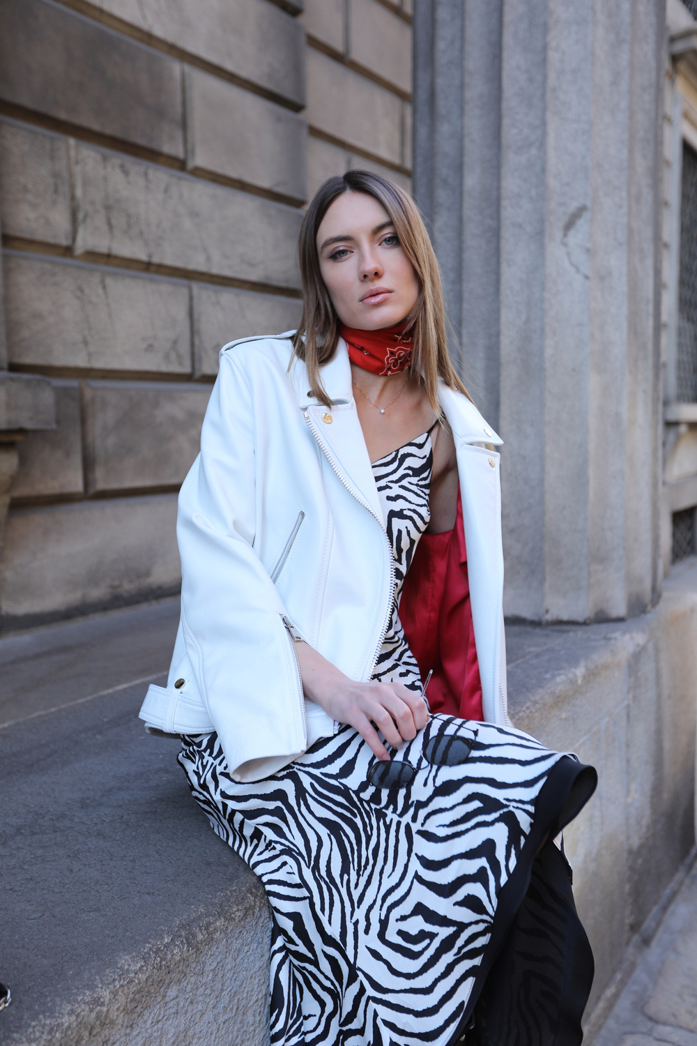 Косуха белая medium мягкая кожа