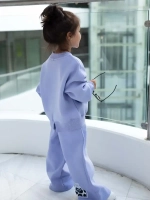 Спортивный костюм для девочек на осень