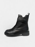 Ботинки из натуральной кожи