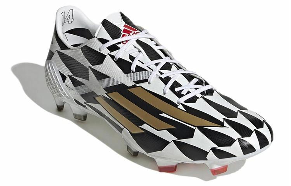 Кроссовки Adidas