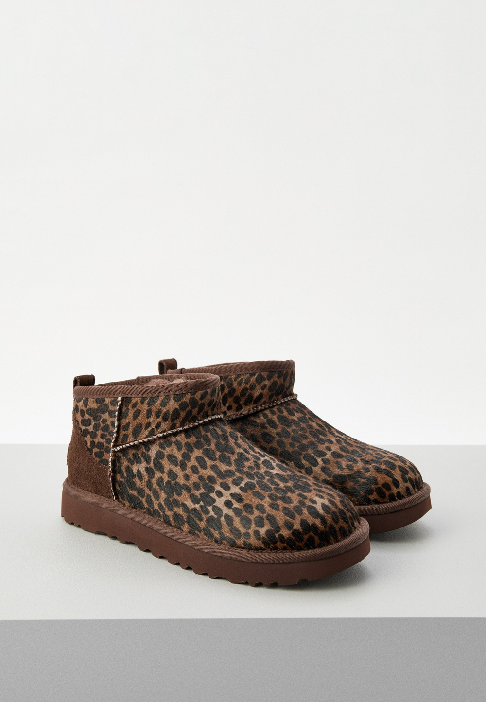 Угги женские UGG Classic Ultra Mini Caspian