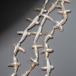 Жемчуг культивированный крупный барочный "Крест", белый, 30-55*24-33мм