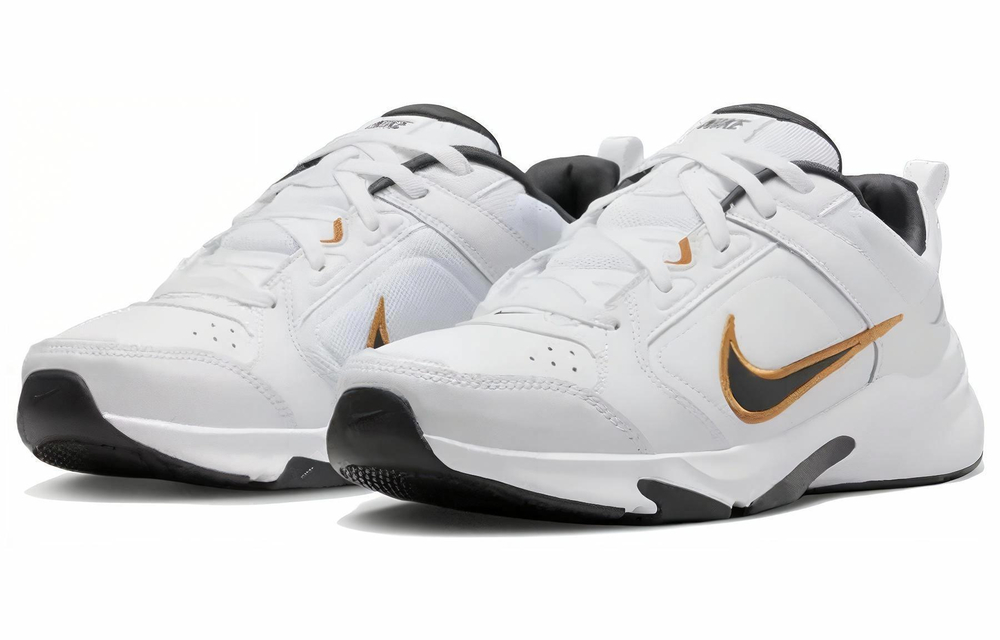 Кроссовки Nike Defyallday
