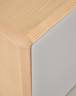 Прикроватная тумбочка Anielle из массива и ясеневого шпона 50 x 58 см