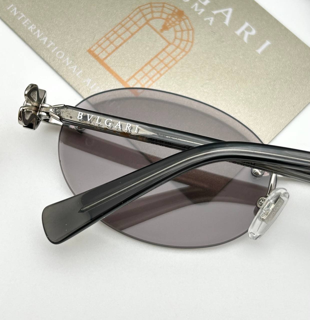Солнцезащитные очки Bvlgari