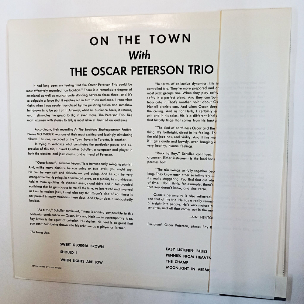 Винтажная виниловая пластинка LP The Oscar Peterson Trio On The Town With The Oscar Peterson Trio (Japan 1977)