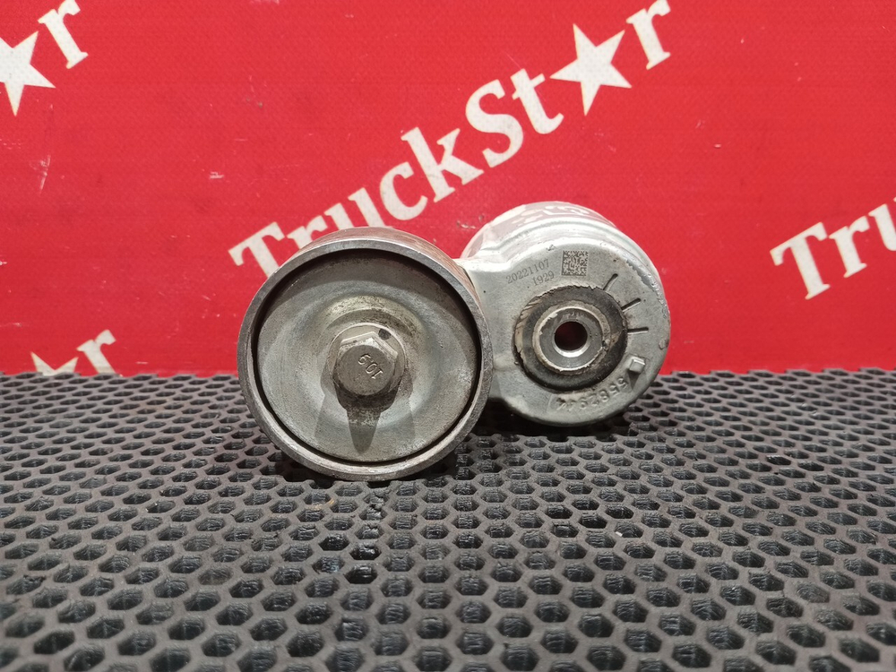 Ролик-натяжитель ремня генератора 2023г