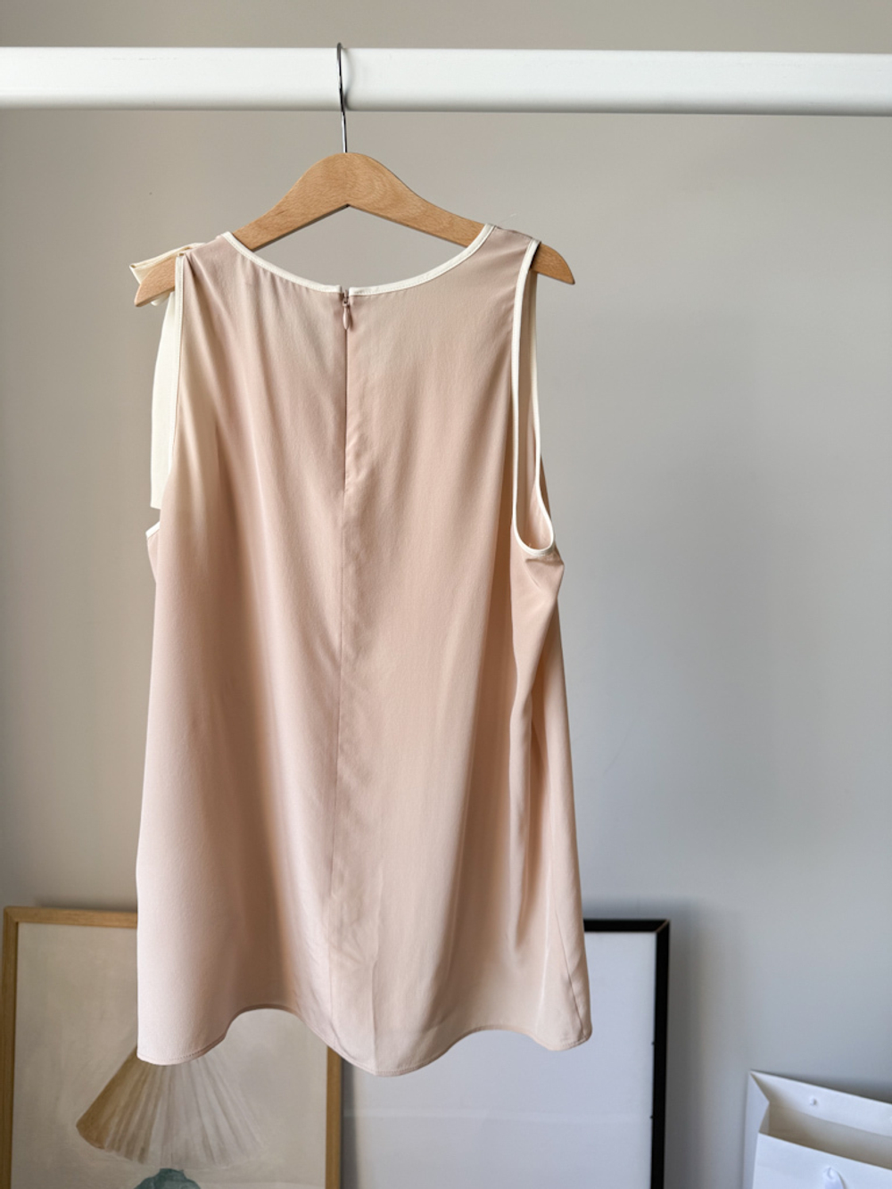Шелковая блузка Red Valentino, S