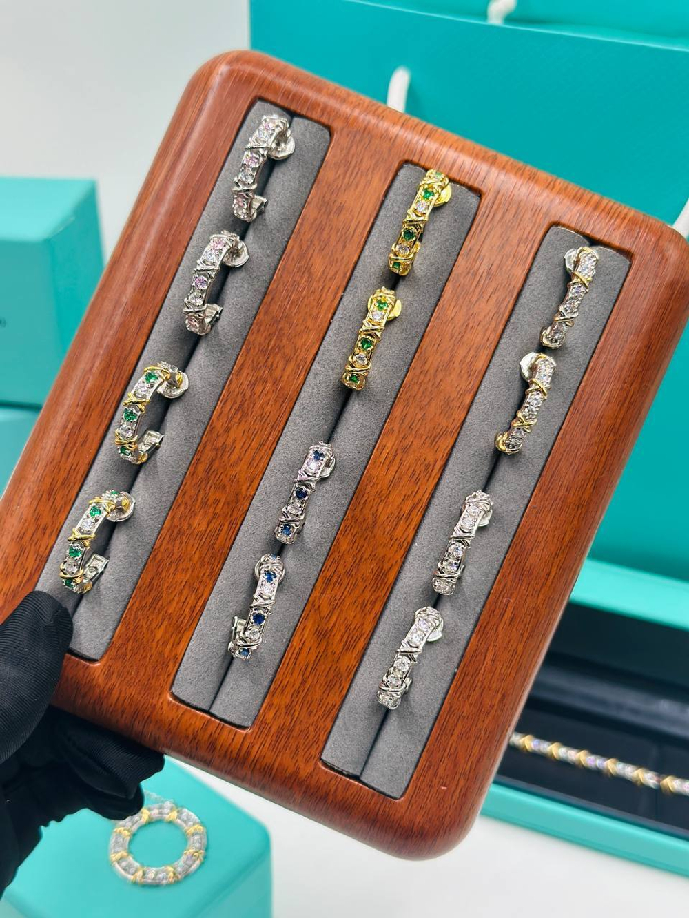 Серьги Tiffany & Co.