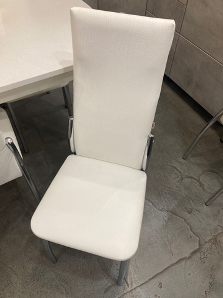 Стул Оскар каркас квадрат хром Основание экокожа белый крокодил