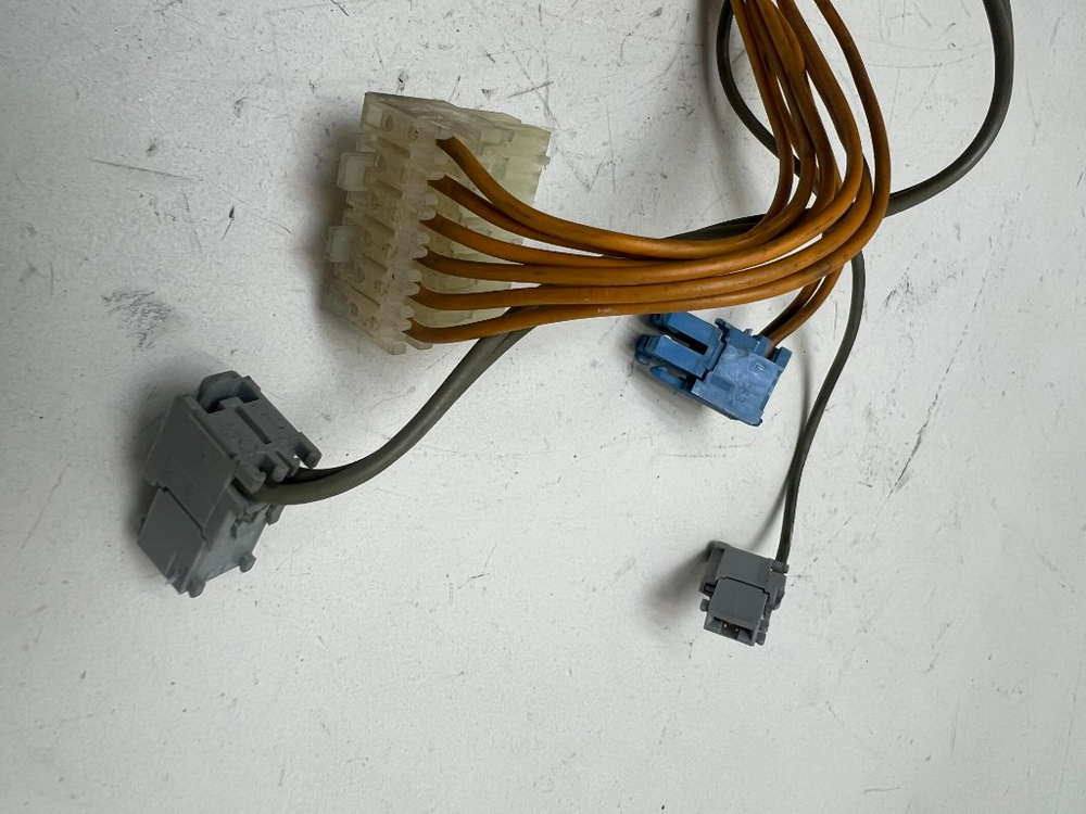 WFC2063OE кт79 Комплект проводов для стиральной машины Bosch WFC2063OE б/у
