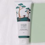 Пенка с экстрактом сосны и центеллы для проблемной кожи Round Lab Pine Calming Cica Cleanser