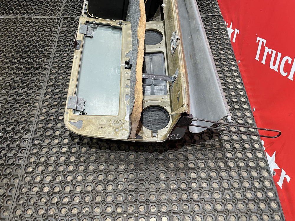 Консоль кабины