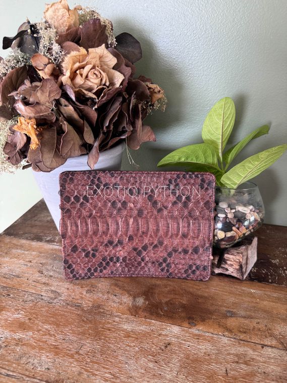 Обложка на паспорт из питона AC-140