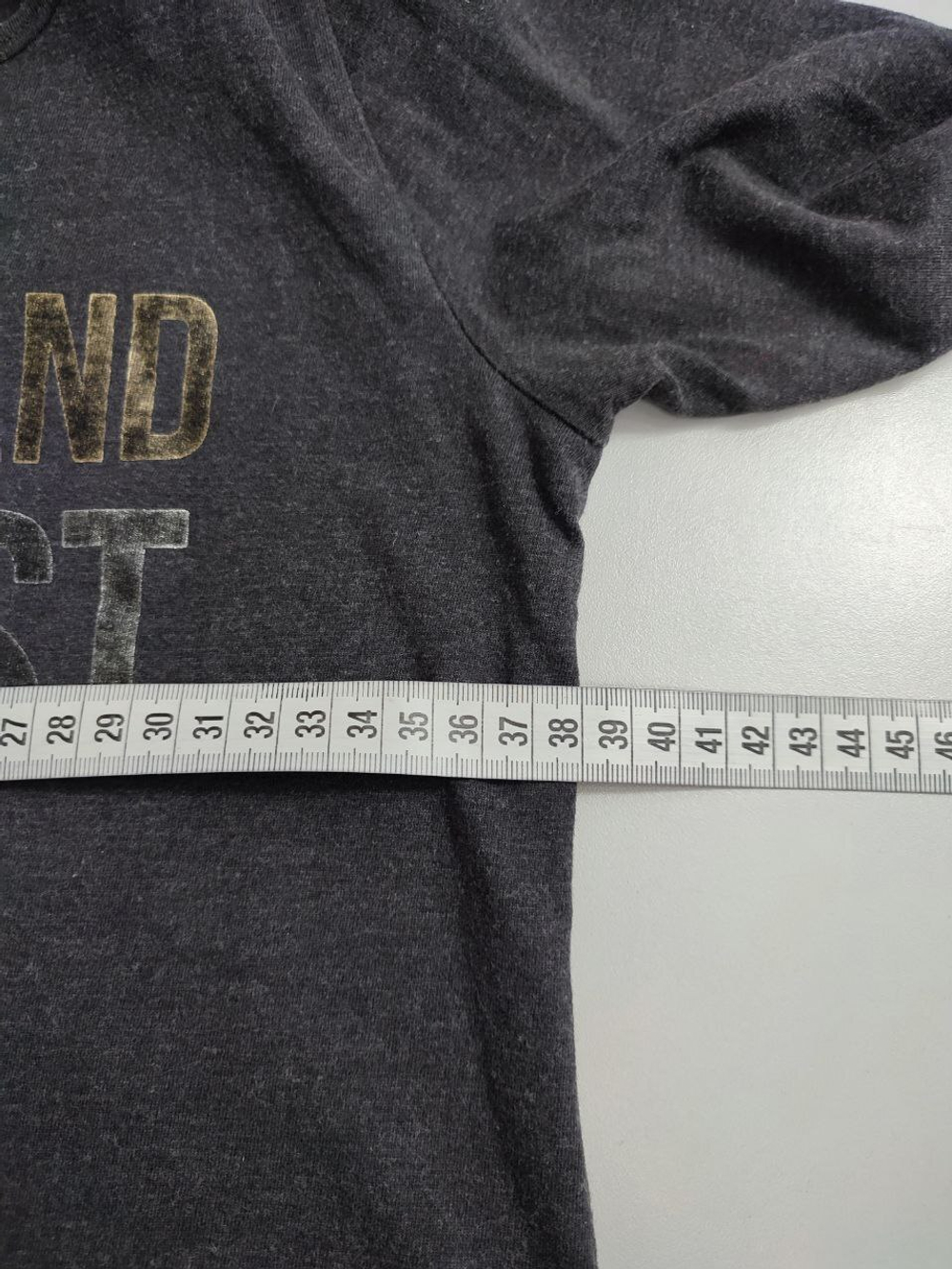 Джемпер H&M с надписью на 10-12 лет