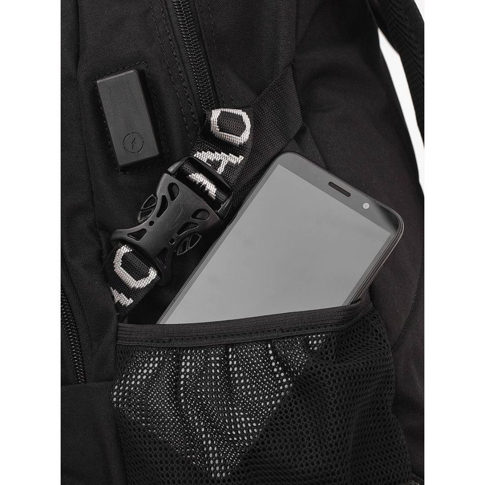 Рюкзак городской на 40 литров с usb разъемом 8082 (black)