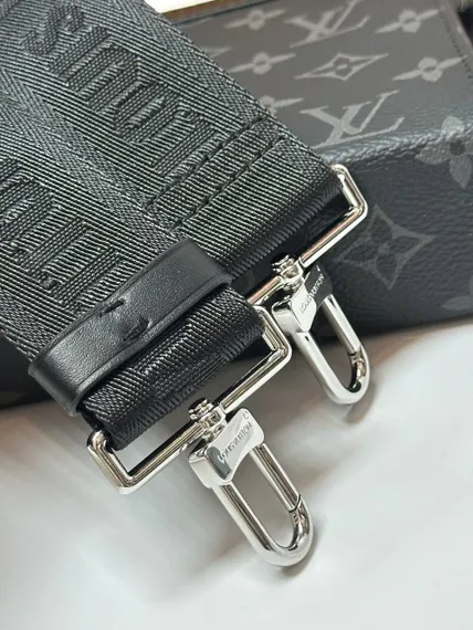 Бумажник Louis Vuitton Gaston Wearable, черно-серый