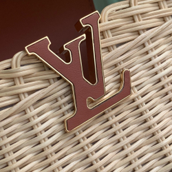Louis Vuitton Capucines BB