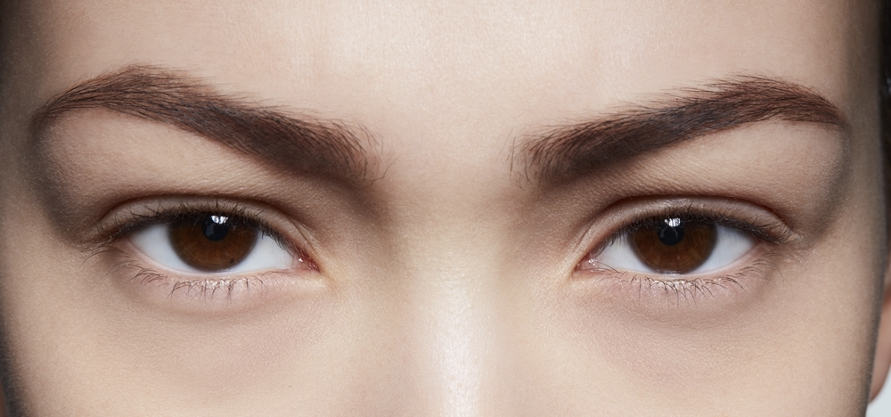 MAC Cosmetics Veluxe Brow Liner - Карандаш для бровей с щеточкой, 1,19 g