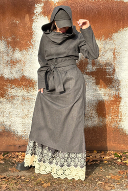 Юбка / с вышивкой / серый джинсовый