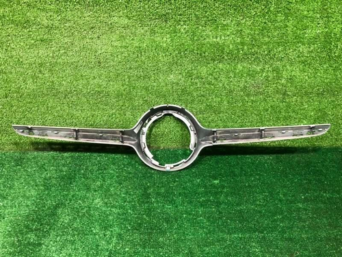 Накладка решетки радиат. Mercedes C w205 18-23 AMG