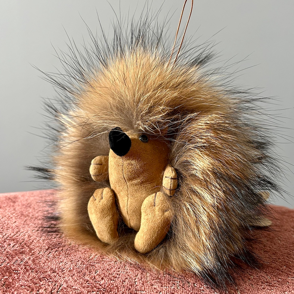 Ёжик Тофу (большой) мех енота