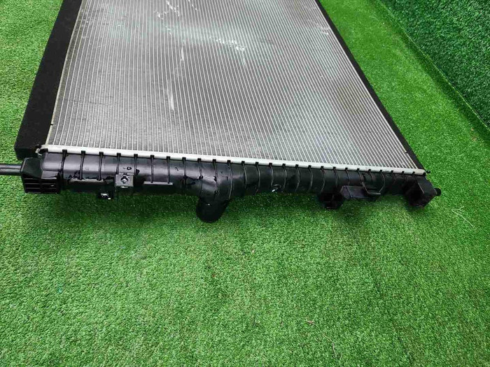 Радиатор охлаждения Changan Uni-K (2020-н.в.)