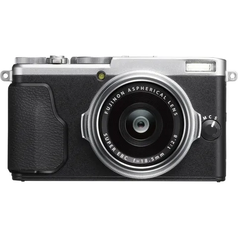 Фотоаппарат Fujifilm X70 Silver