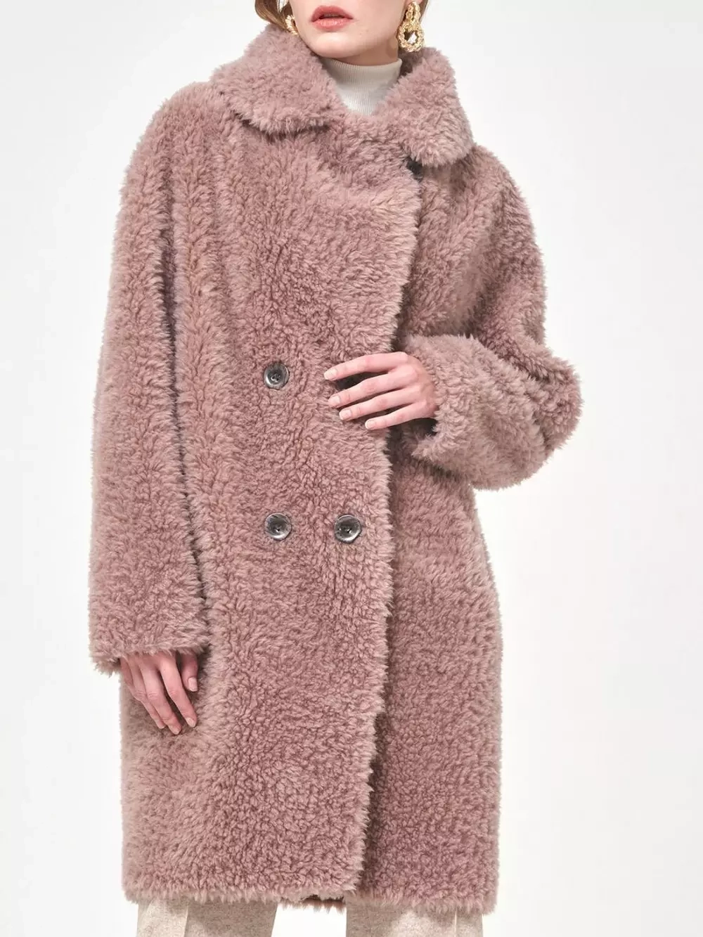 Шуба женская из овечьей шерсти чебурашка тедди, SilverFox (арт. S1188rm012bz)