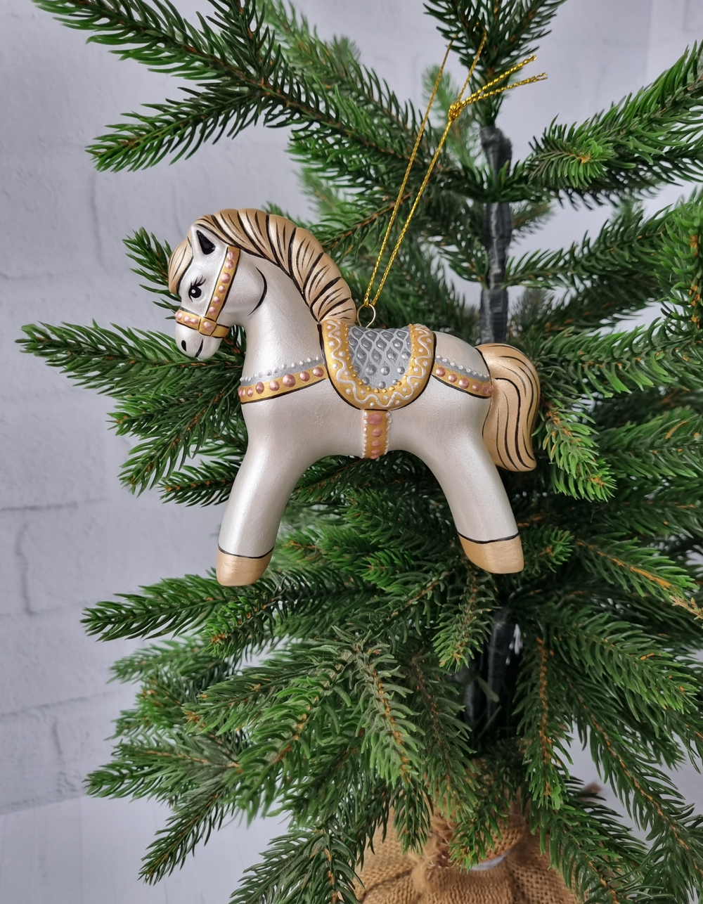 Лошадка Кантри ёлочная игиушка из фарфора